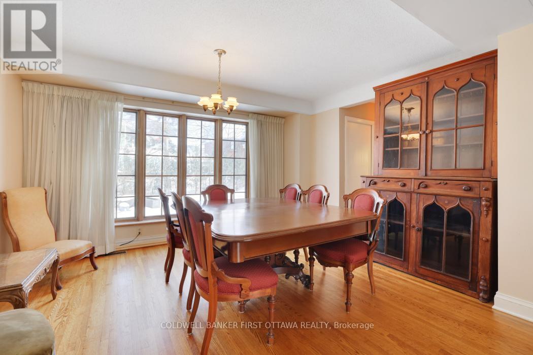 413 Island Park Drive, Ottawa, Ontario  K1Y 0B1 - Photo 11 - X12716862