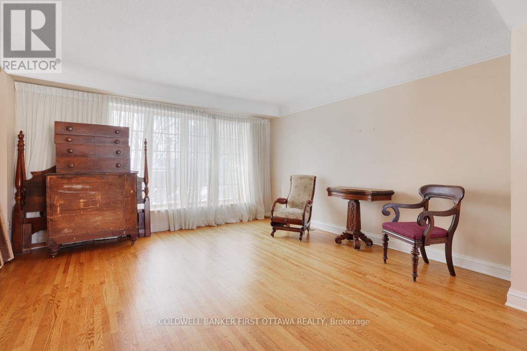 413 Island Park Drive, Ottawa, Ontario  K1Y 0B1 - Photo 9 - X12716862