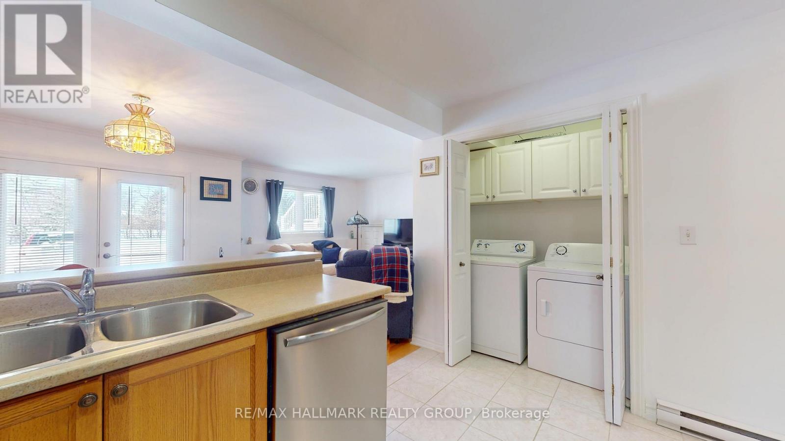 1102 - 237 Oak Street W, Gananoque, Ontario  K7G 2R5 - Photo 14 - X12716996