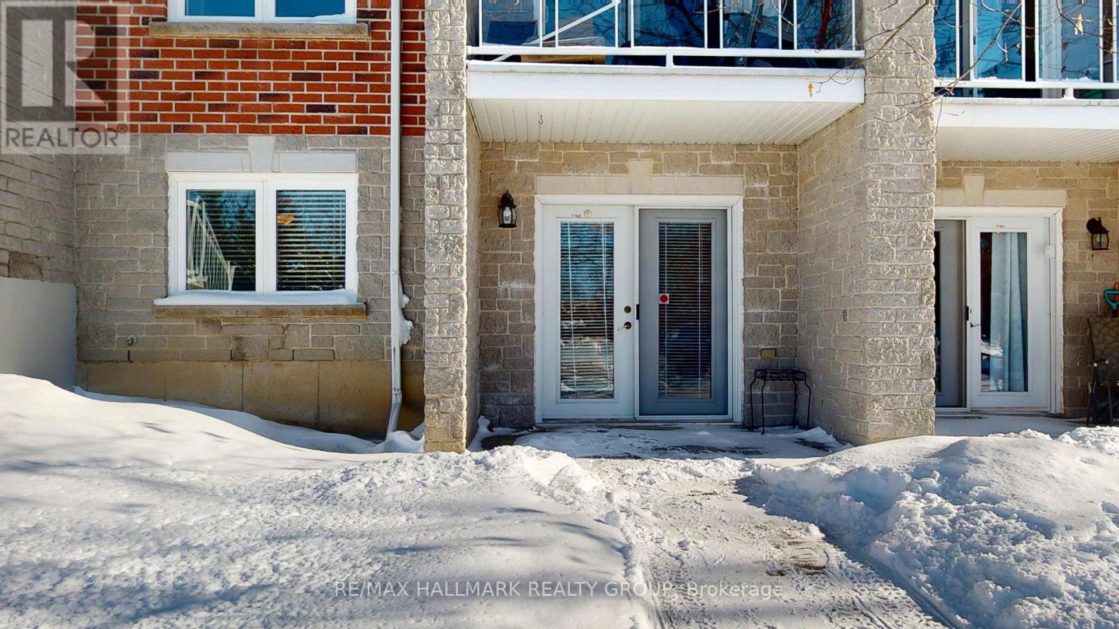 1102 - 237 Oak Street W, Gananoque, Ontario  K7G 2R5 - Photo 3 - X12716996