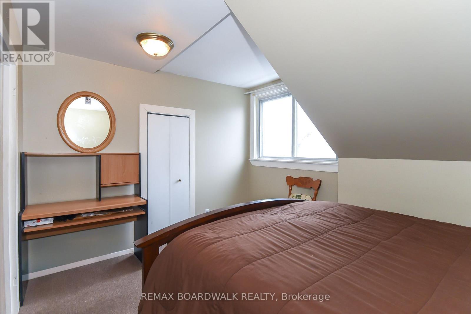 406 Marguerite Avenue, Ottawa, Ontario  K1L 7W6 - Photo 37 - X12717030