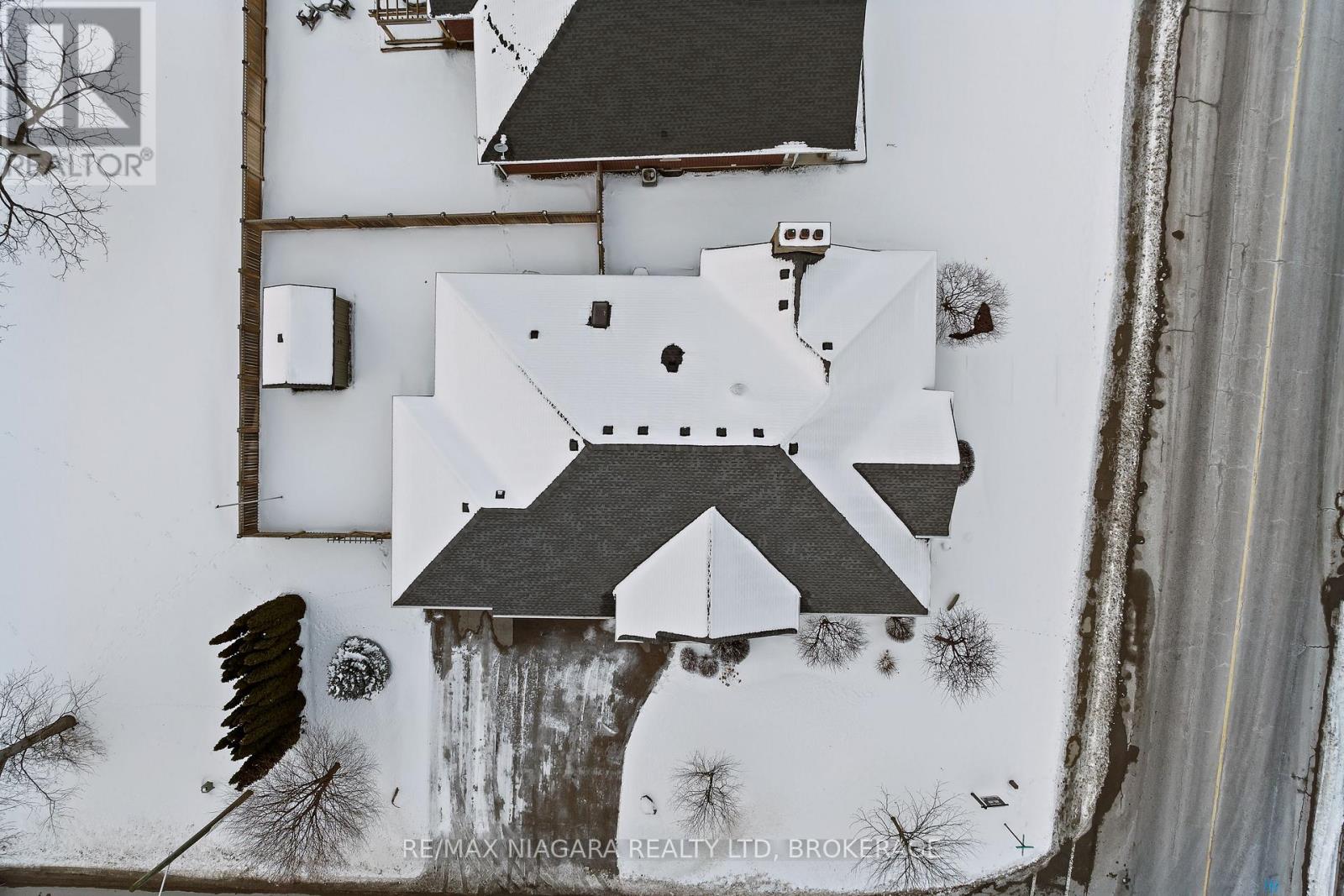 222 Four Mile Creek Road, Niagara-On-The-Lake, Ontario  L0S 1P0 - Photo 40 - X12716880