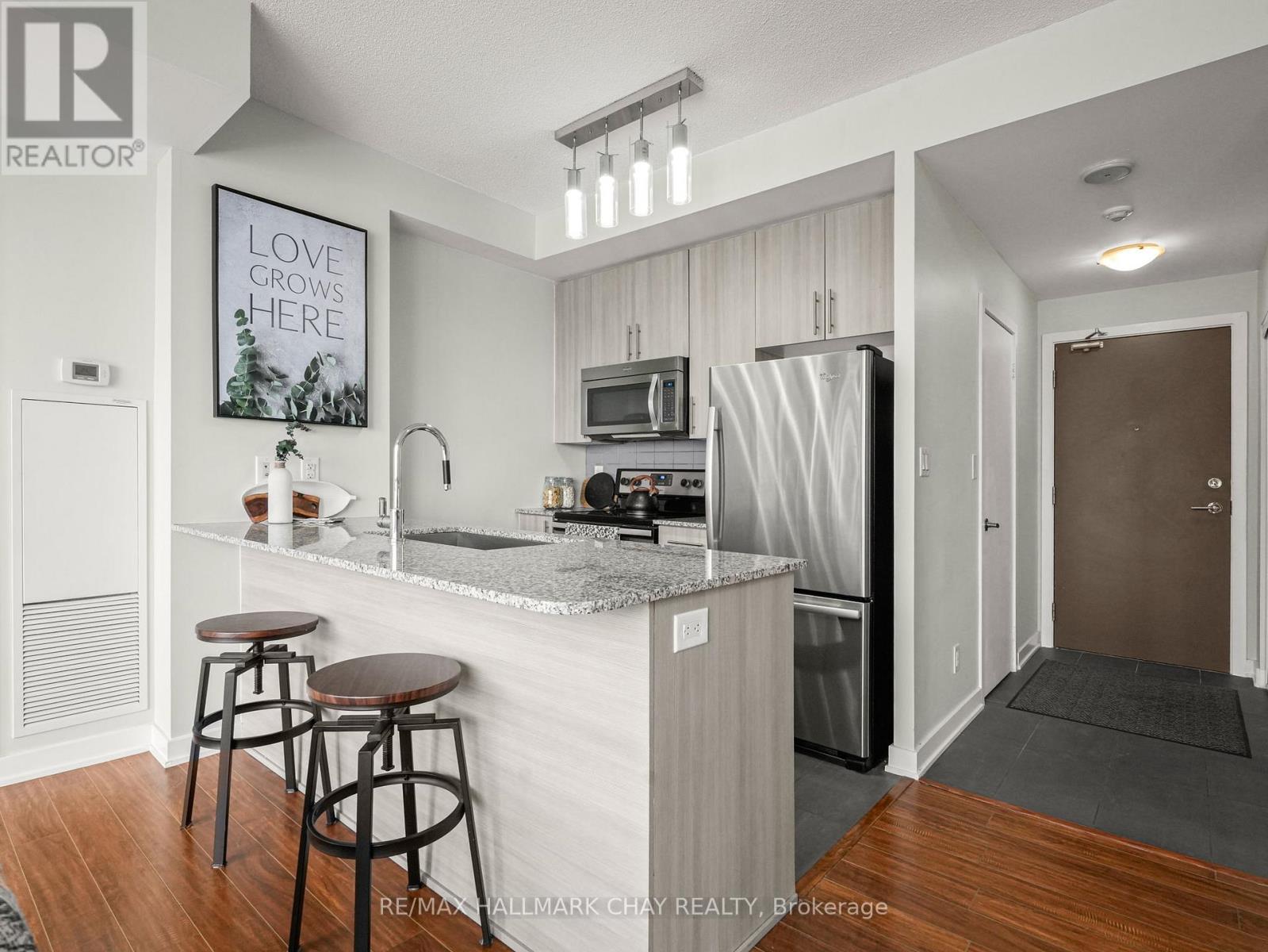 1101 - 4099 Brickstone Mews, Mississauga, Ontario  L5B 0G2 - Photo 9 - W12716410