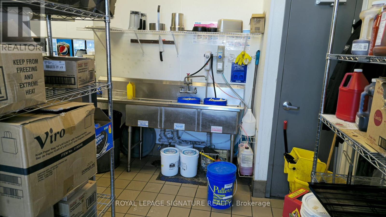 C2 - 780 Eagleson Road, Ottawa, Ontario  K2M 0N2 - Photo 12 - X12713758