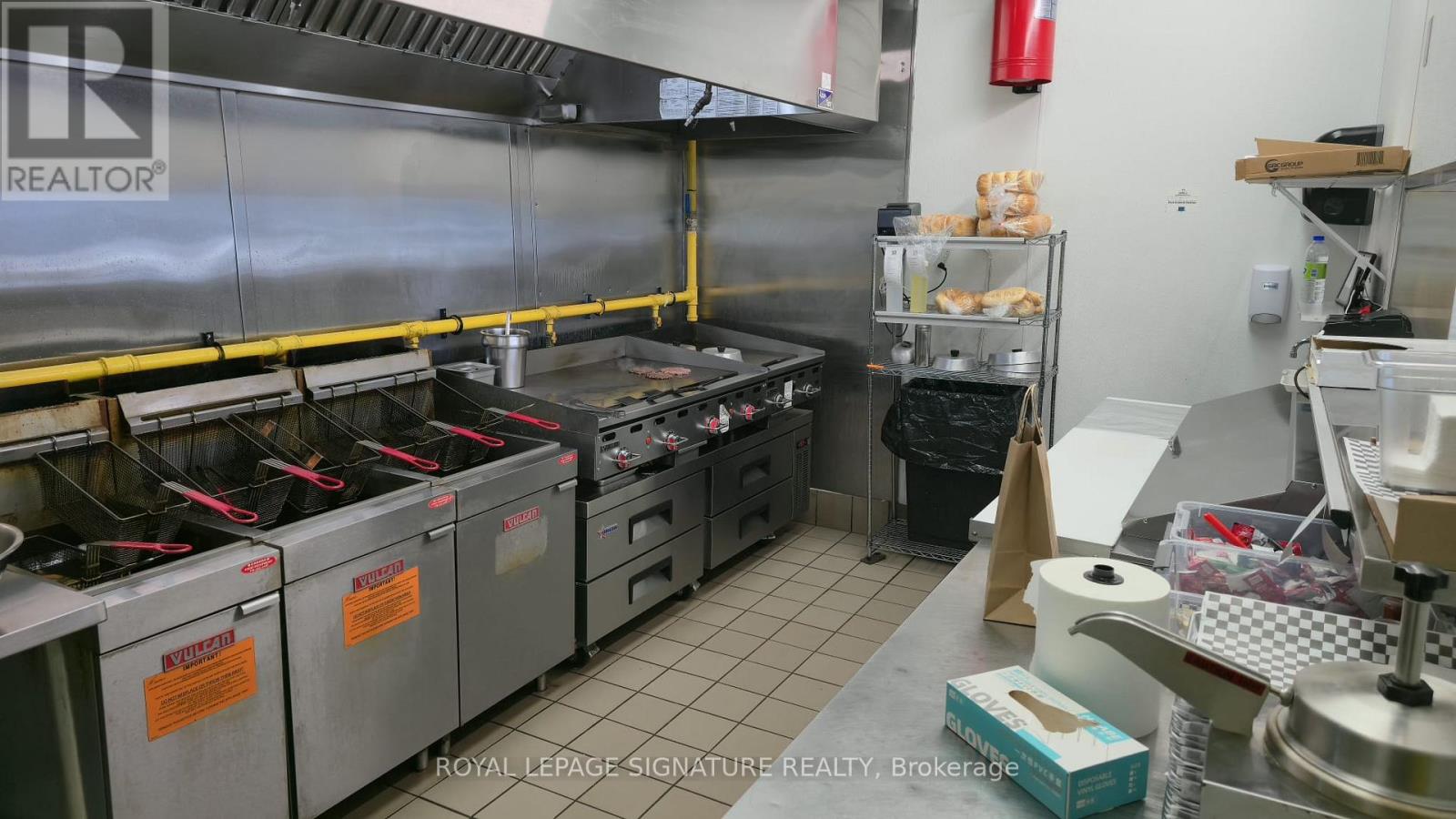 C2 - 780 Eagleson Road, Ottawa, Ontario  K2M 0N2 - Photo 8 - X12713758