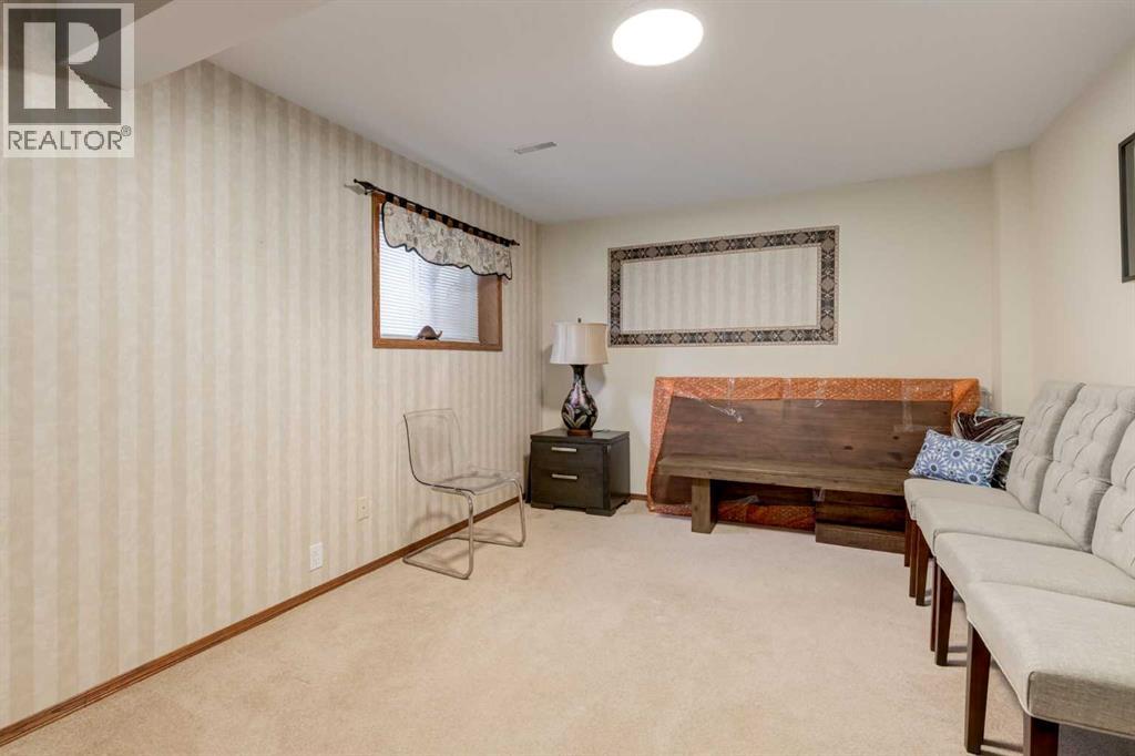 35 Woodstock Road Sw, Calgary, Alberta  T2W 5V8 - Photo 29 - A2280324