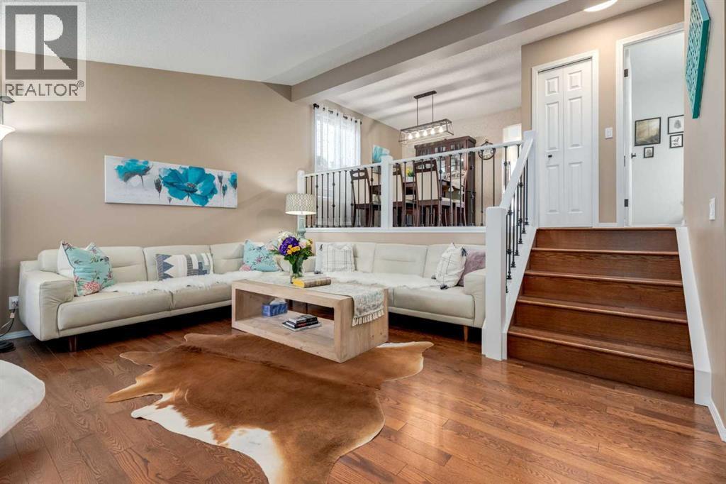 35 Woodstock Road Sw, Calgary, Alberta  T2W 5V8 - Photo 4 - A2280324