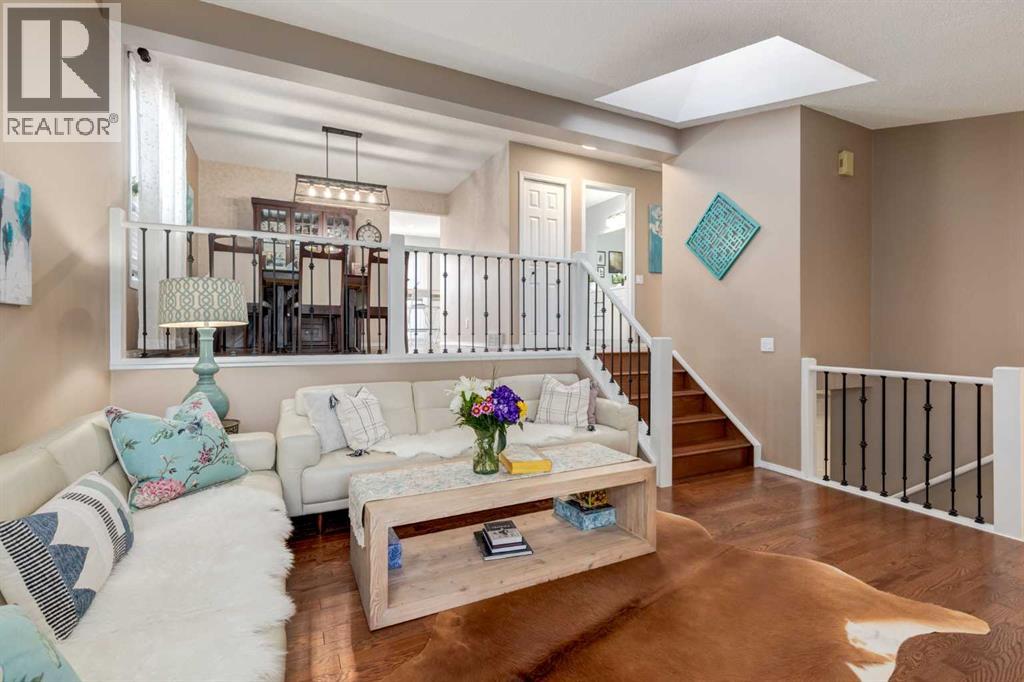 35 Woodstock Road Sw, Calgary, Alberta  T2W 5V8 - Photo 5 - A2280324