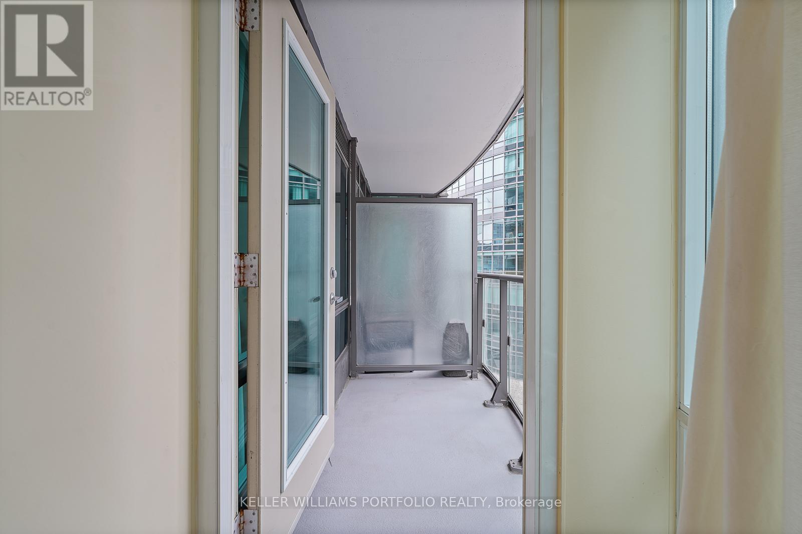 810 - 361 Front Street W, Toronto, Ontario  M5V 3R5 - Photo 30 - C12716734