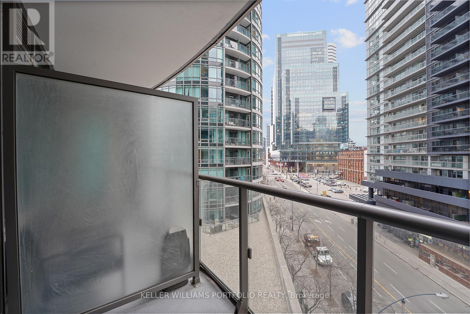 810 - 361 Front Street W, Toronto, Ontario  M5V 3R5 - Photo 31 - C12716734