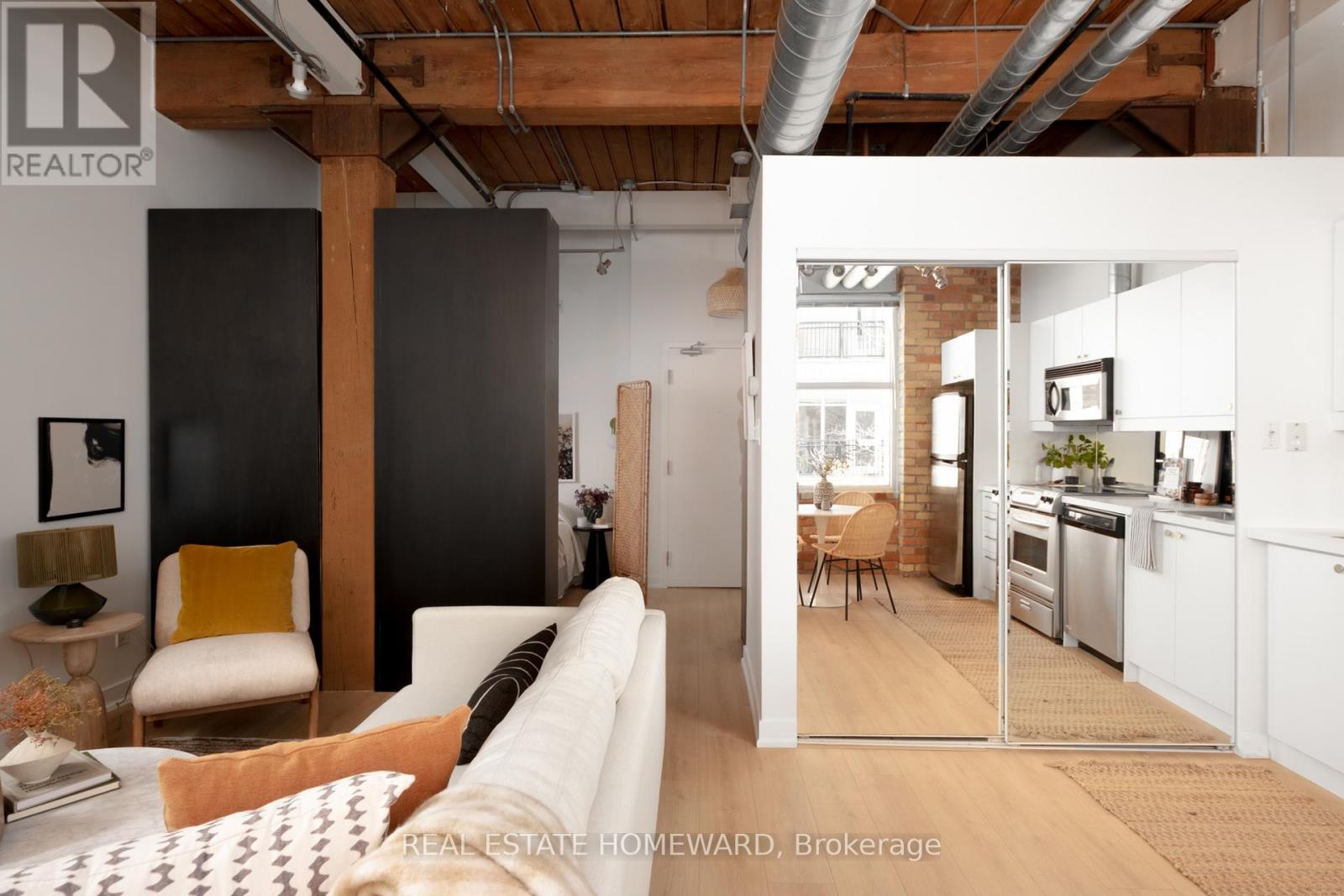 321 - 955 Queen Street W, Toronto, Ontario  M6J 3X5 - Photo 9 - C12716864