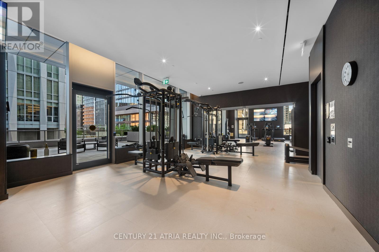 6209 - 11 Yorkville Avenue, Toronto, Ontario  M4W 0B7 - Photo 35 - C12716870