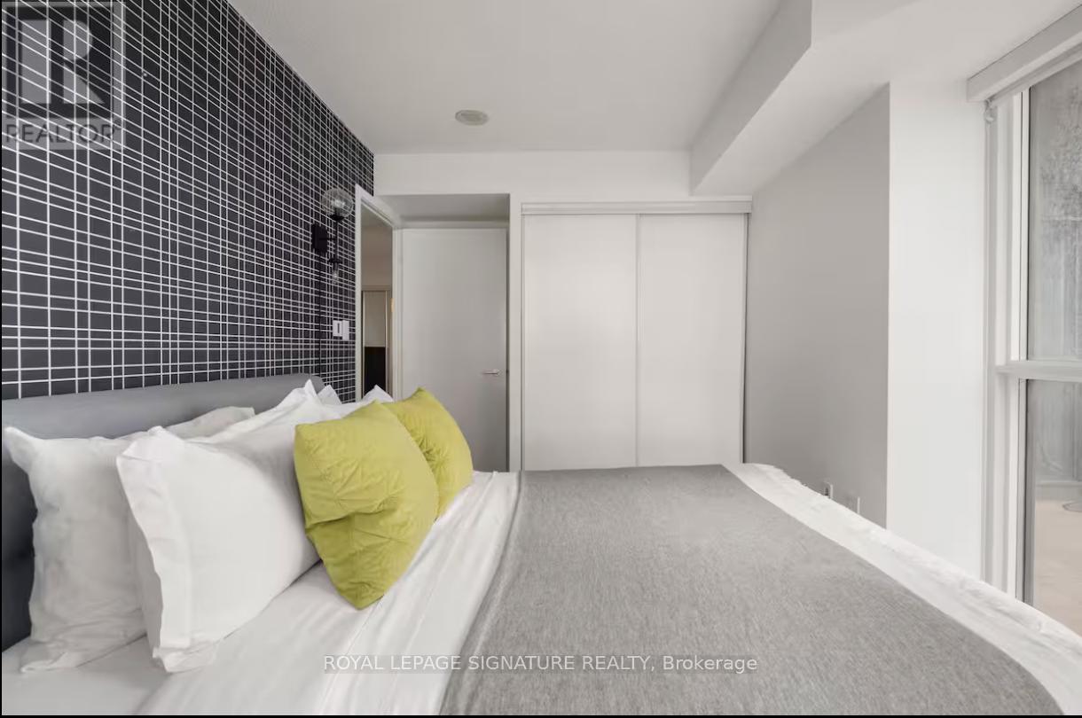 1209 - 21 Iceboat Terrace, Toronto, Ontario  M5V 4A9 - Photo 10 - C12716898