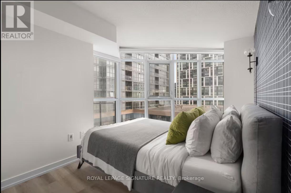 1209 - 21 Iceboat Terrace, Toronto, Ontario  M5V 4A9 - Photo 12 - C12716898