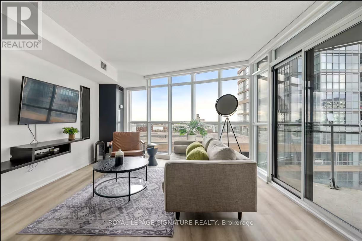 1209 - 21 Iceboat Terrace, Toronto, Ontario  M5V 4A9 - Photo 3 - C12716898