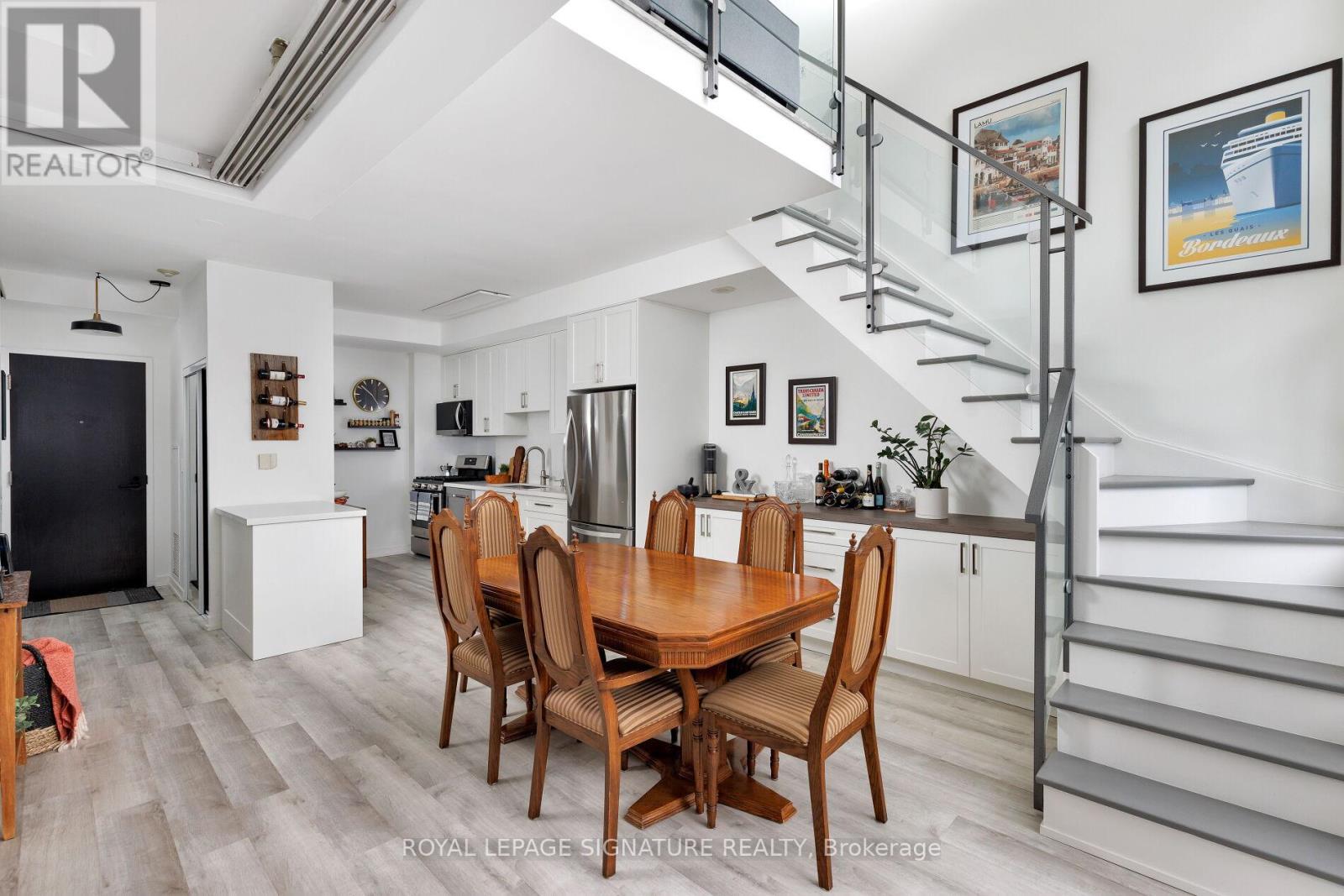 717 - 1 SHAW STREET, Toronto, Ontario