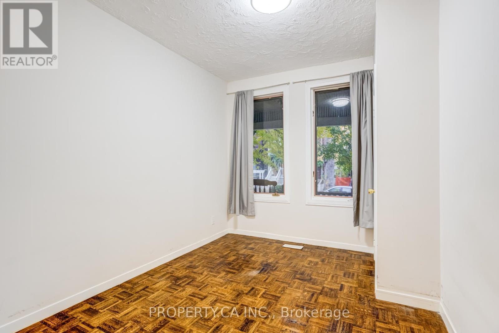 Main - 238 Saint Clarens Avenue, Toronto, Ontario  M6H 3W3 - Photo 14 - C12716946