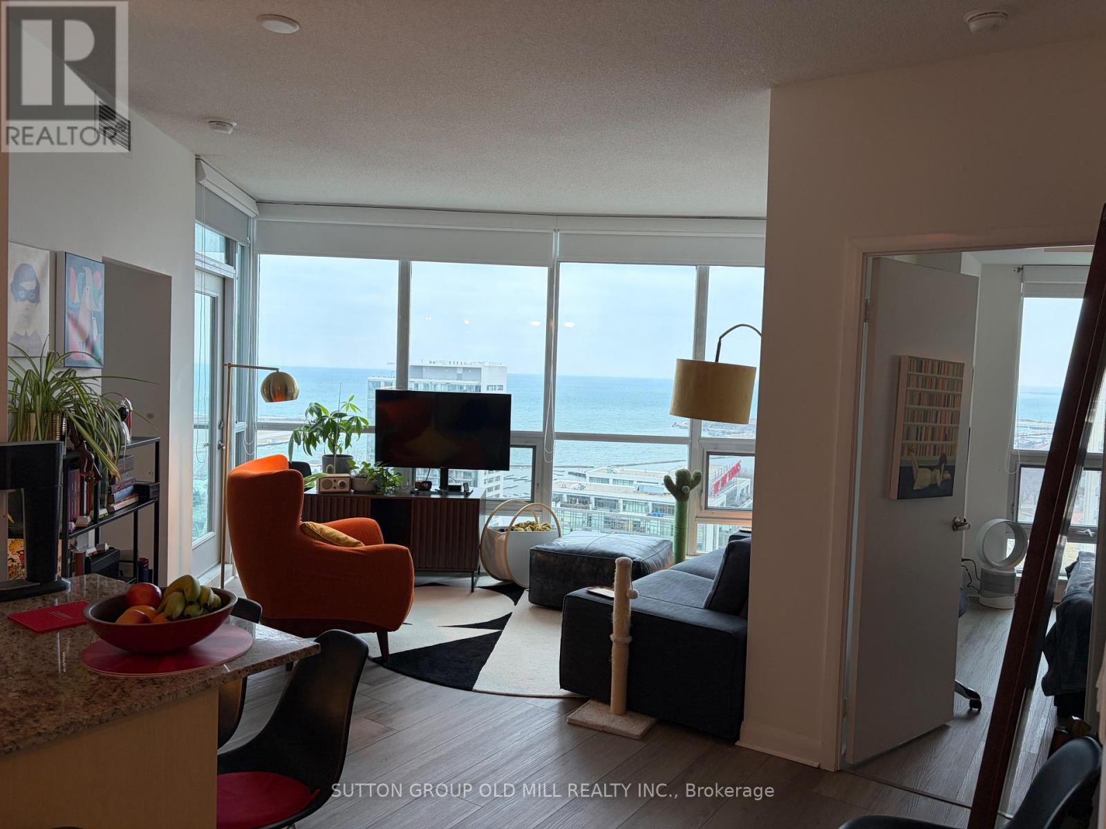 2806 - 600 Fleet Street, Toronto, Ontario  M5V 1B7 - Photo 2 - C12716950