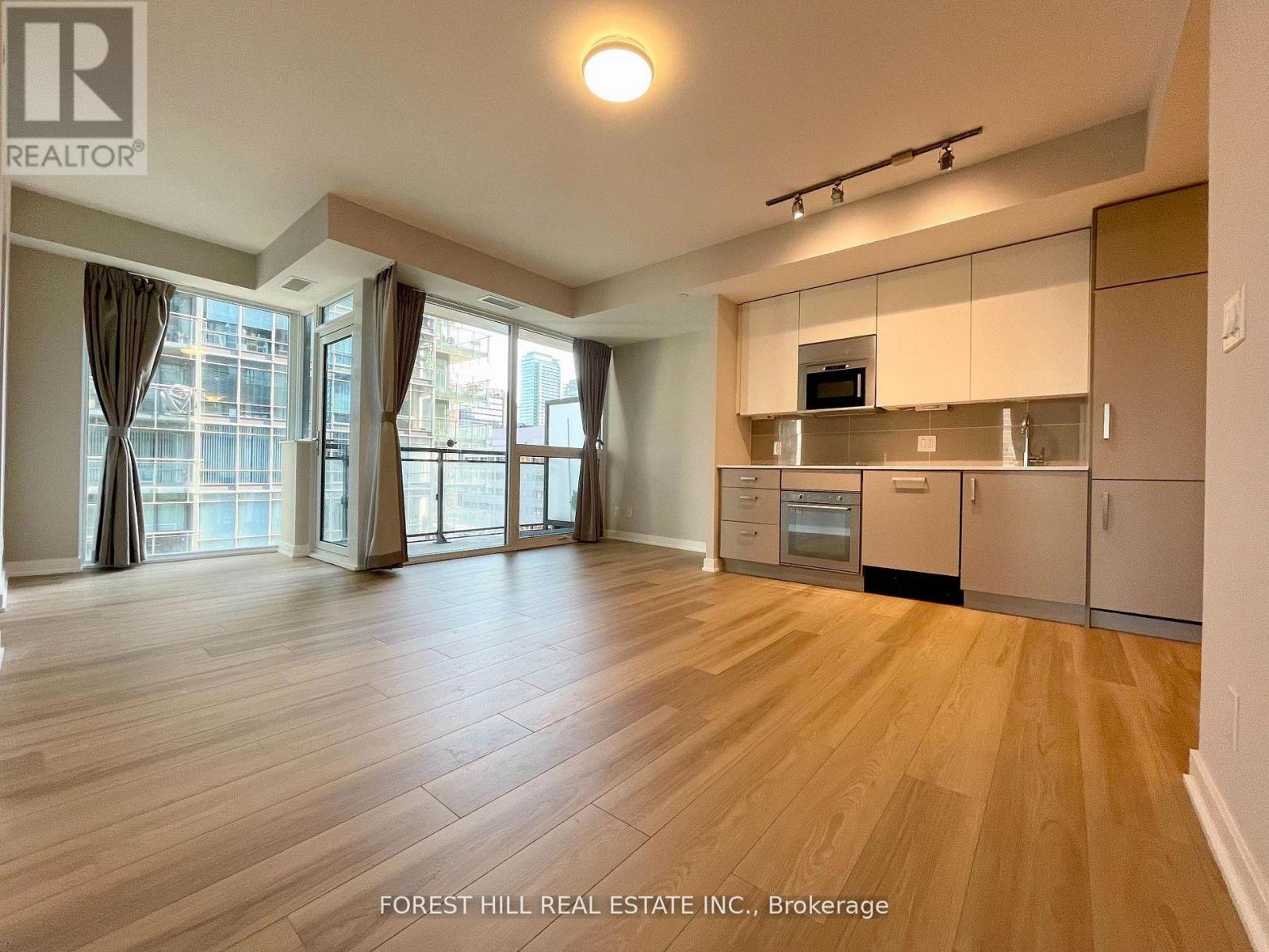 908 - 17 Dundonald Street, Toronto, Ontario  M4Y 0E4 - Photo 7 - C12716964