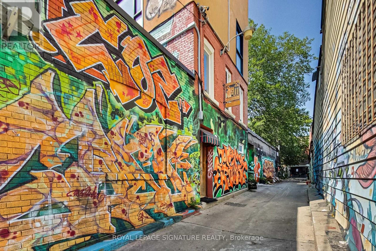 Main - 6 Littlehayes Lane, Toronto, Ontario  M5T 1L8 - Photo 14 - C12717034