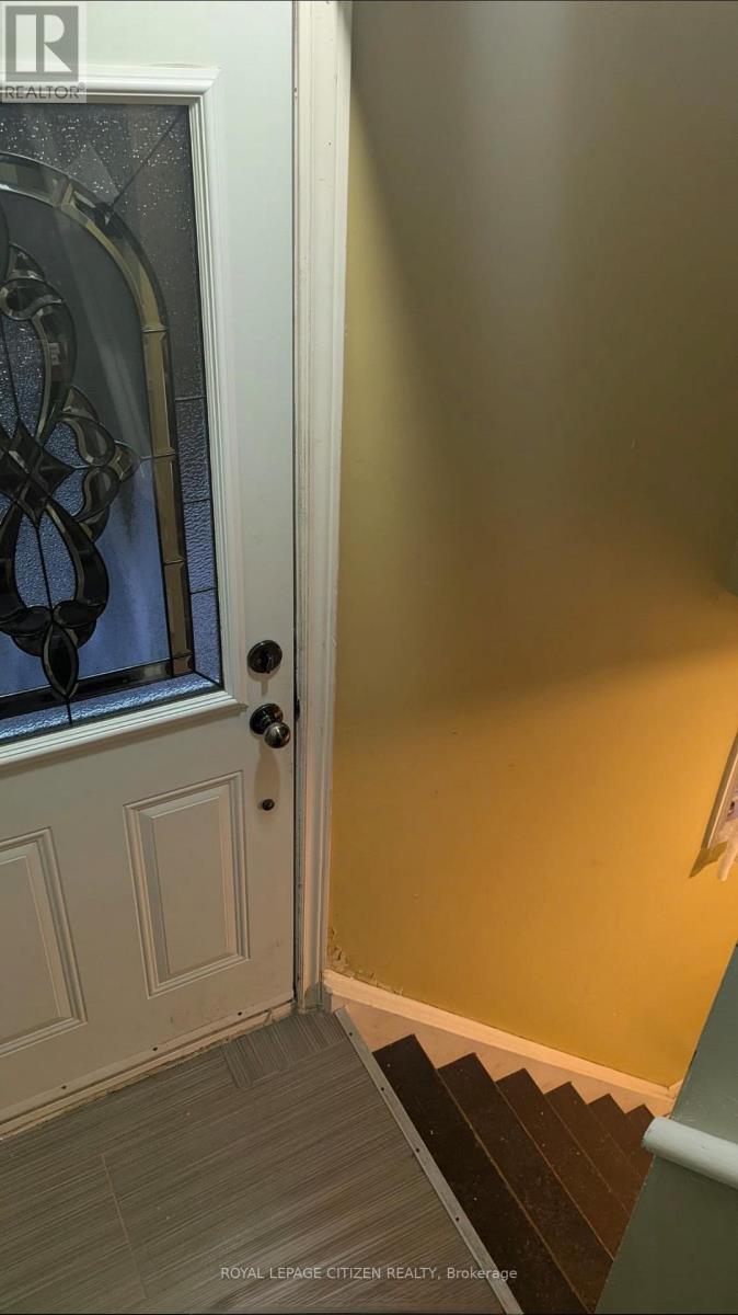 Bsmt - 32 Packard Boulevard, Toronto, Ontario  M1P 4K1 - Photo 4 - E12716730