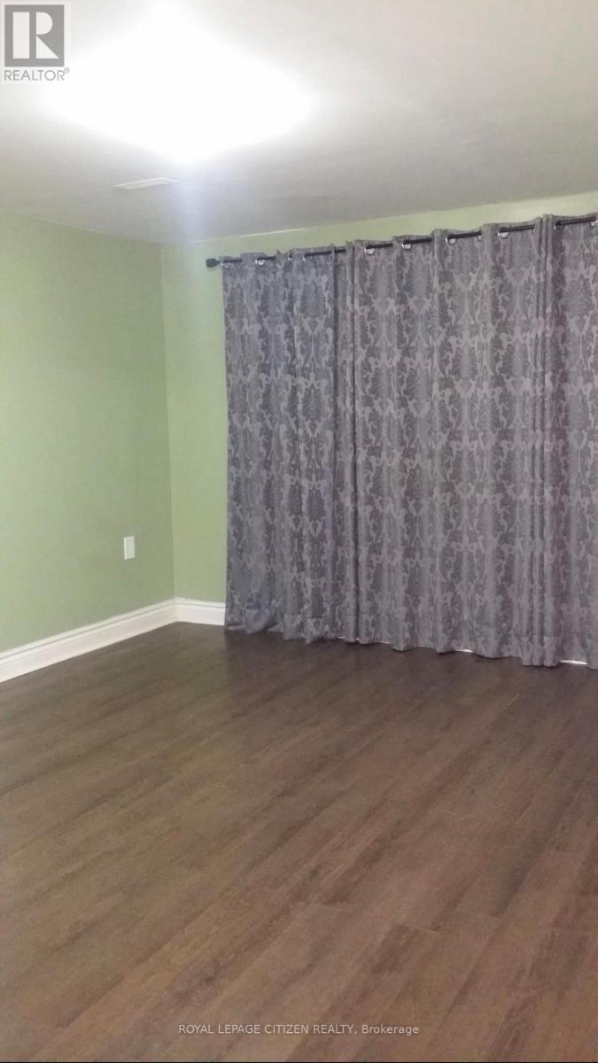 Bsmt - 32 Packard Boulevard, Toronto, Ontario  M1P 4K1 - Photo 7 - E12716730