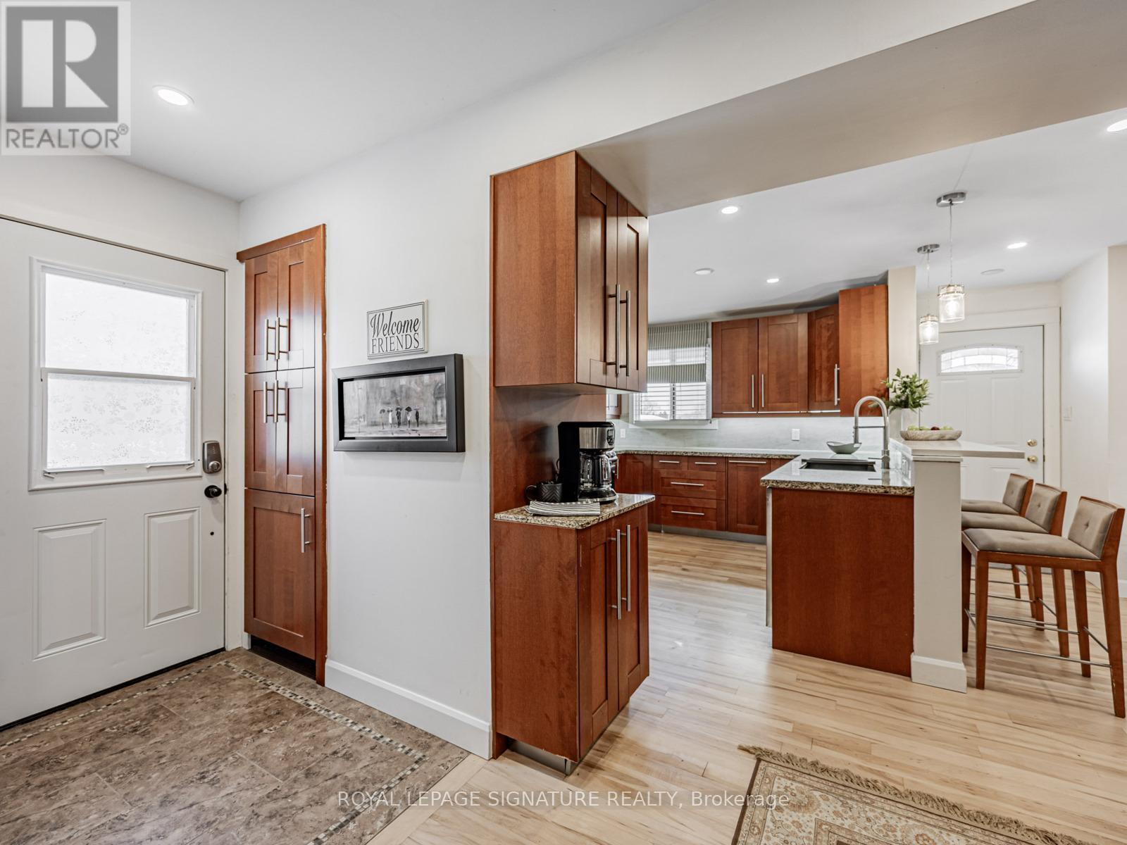 706 Annland Street, Pickering, Ontario  L1W 1B3 - Photo 12 - E12716822