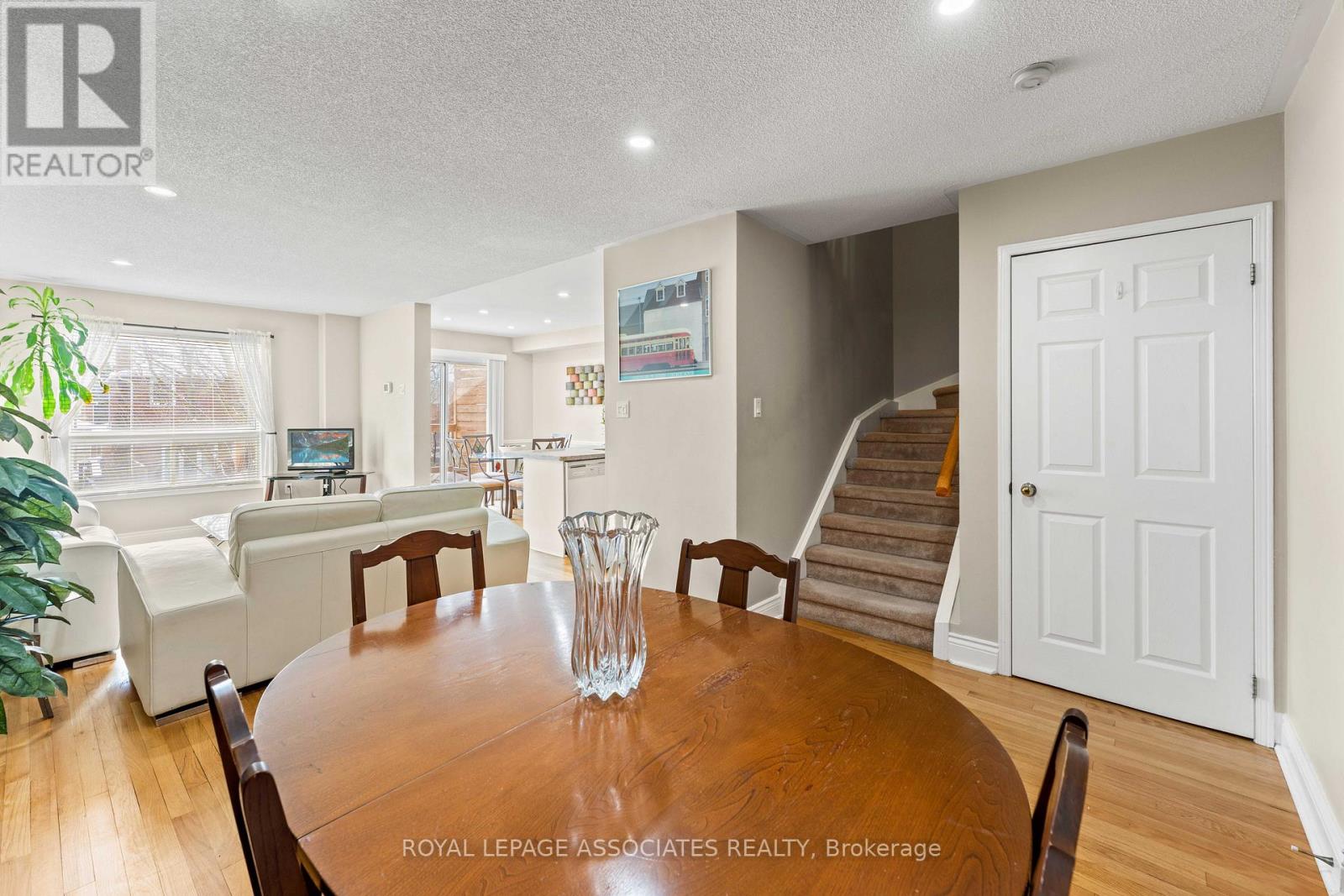 22 - 1995 Pinegrove Avenue, Pickering, Ontario  L1V 6W4 - Photo 11 - E12716986