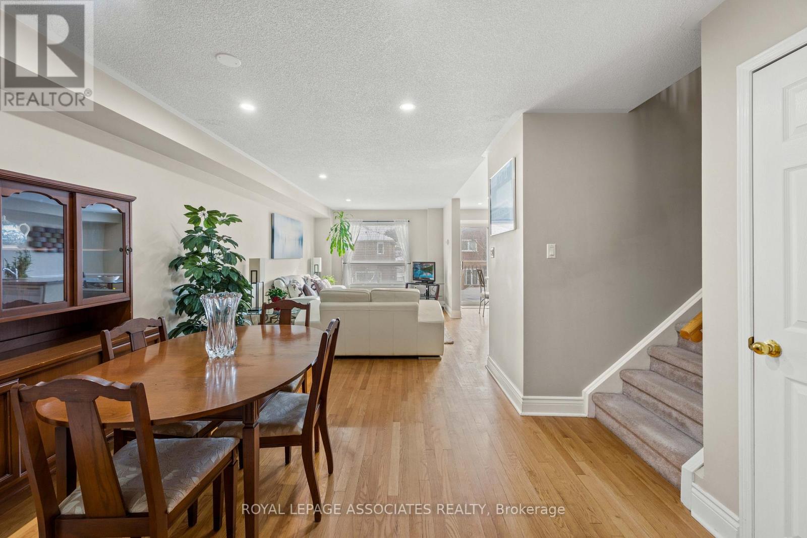 22 - 1995 Pinegrove Avenue, Pickering, Ontario  L1V 6W4 - Photo 8 - E12716986