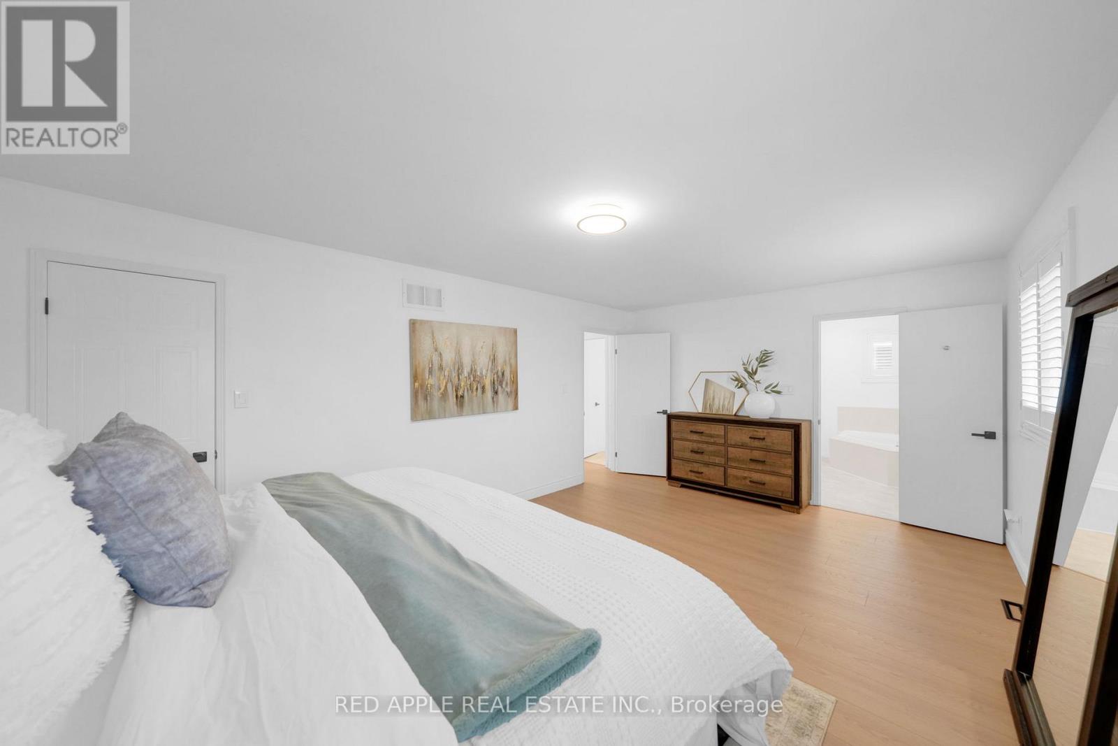 131 Northgate Drive, Bradford West Gwillimbury, Ontario  L3Z 2Z7 - Photo 19 - N12712158