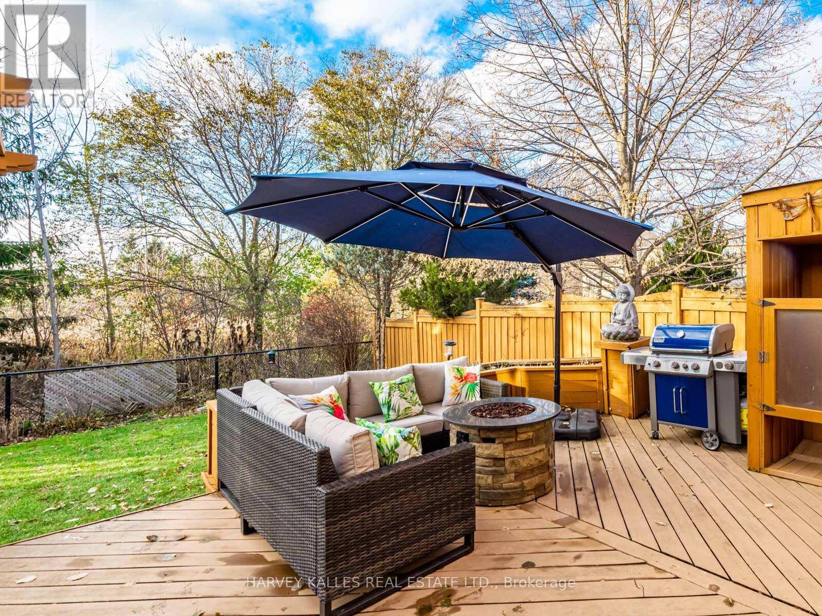 12 Barberry Crescent, Richmond Hill, Ontario  L4E 4S5 - Photo 41 - N12716806