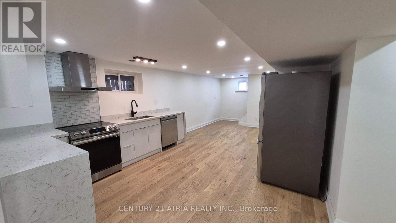 Bsmt - 48 Rockport Crescent, Richmond Hill, Ontario  L4C 2L6 - Photo 2 - N12716812