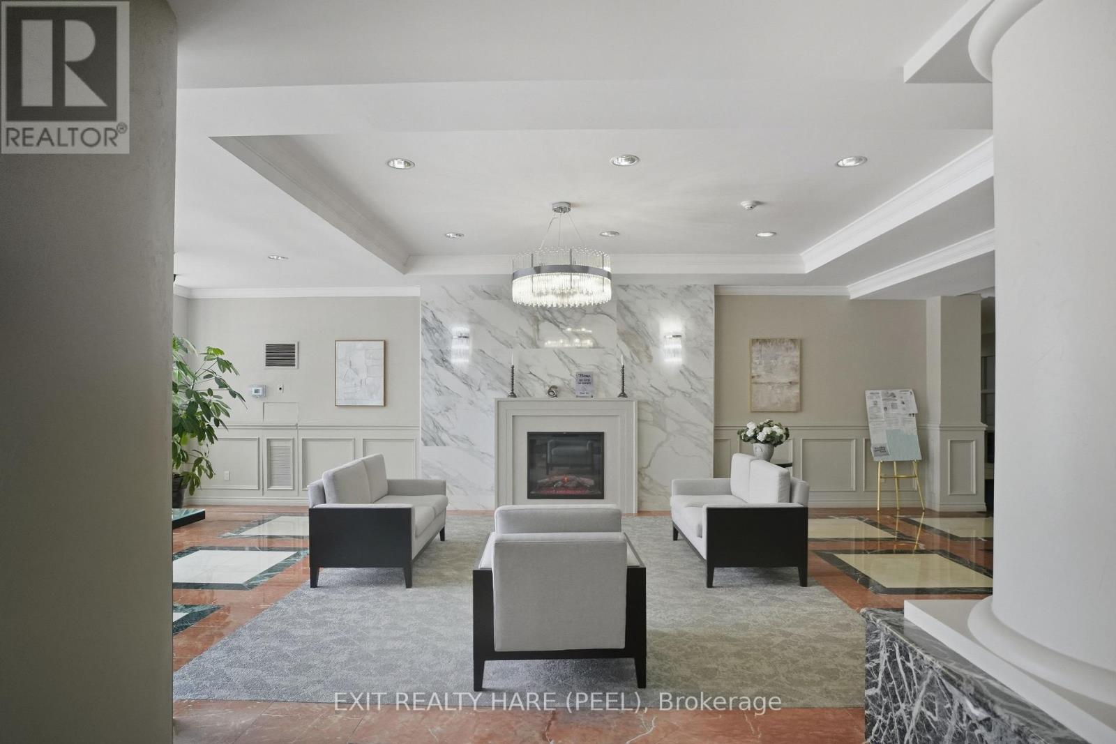 618 - 11 Townsgate Drive, Vaughan, Ontario  L4J 8G4 - Photo 14 - N12716968