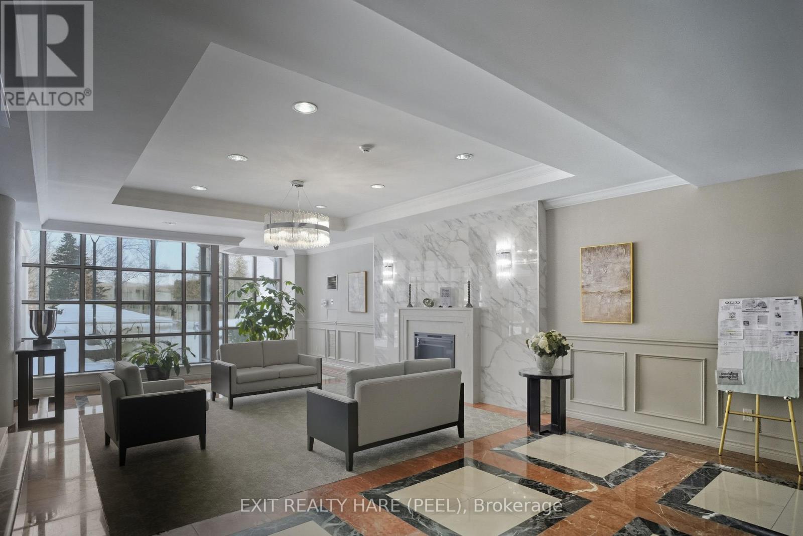 618 - 11 Townsgate Drive, Vaughan, Ontario  L4J 8G4 - Photo 15 - N12716968