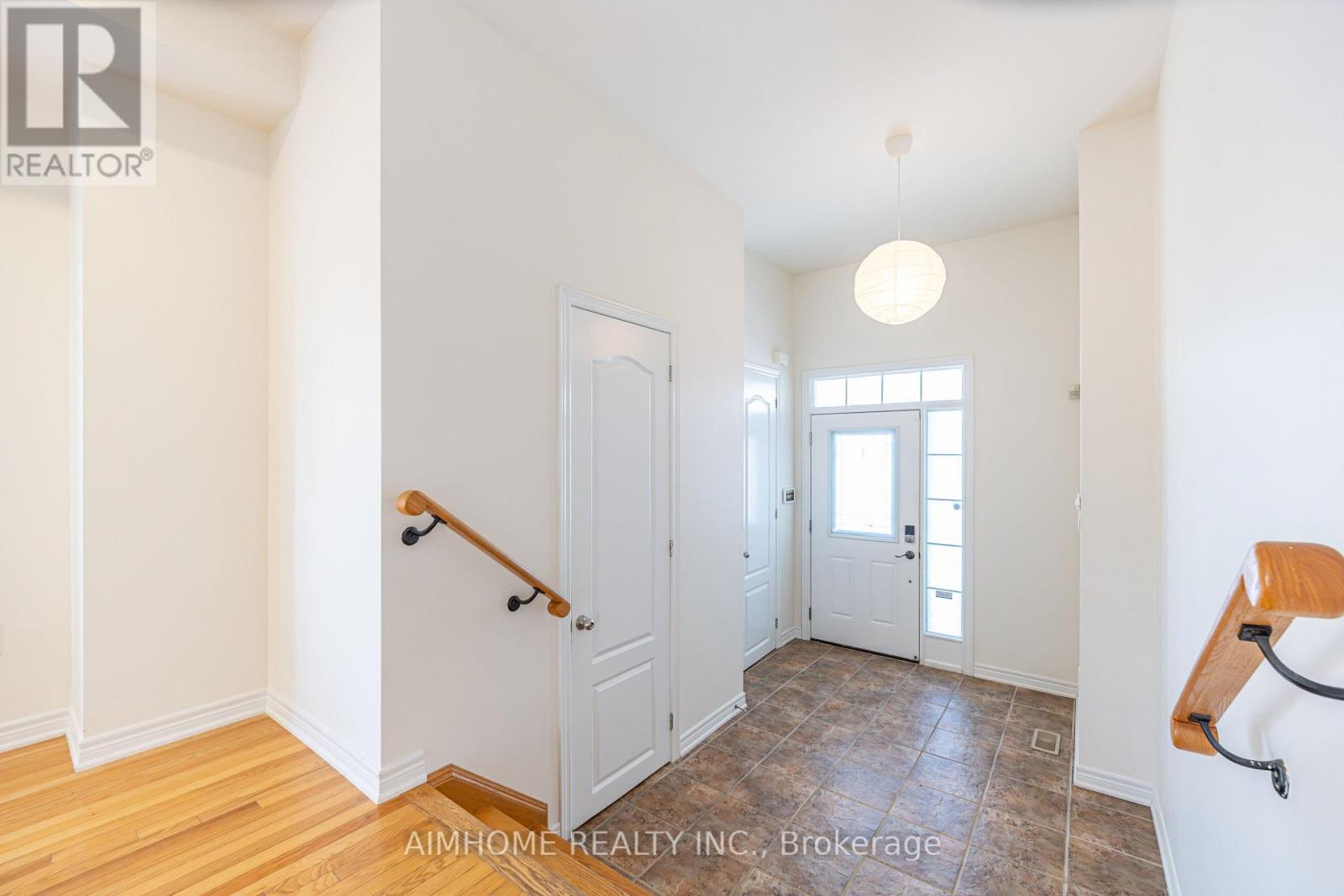 12 Limelight Street, Richmond Hill, Ontario  L4E 0P9 - Photo 3 - N12716984