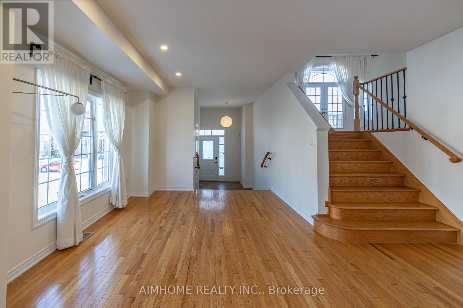 12 Limelight Street, Richmond Hill, Ontario  L4E 0P9 - Photo 5 - N12716984