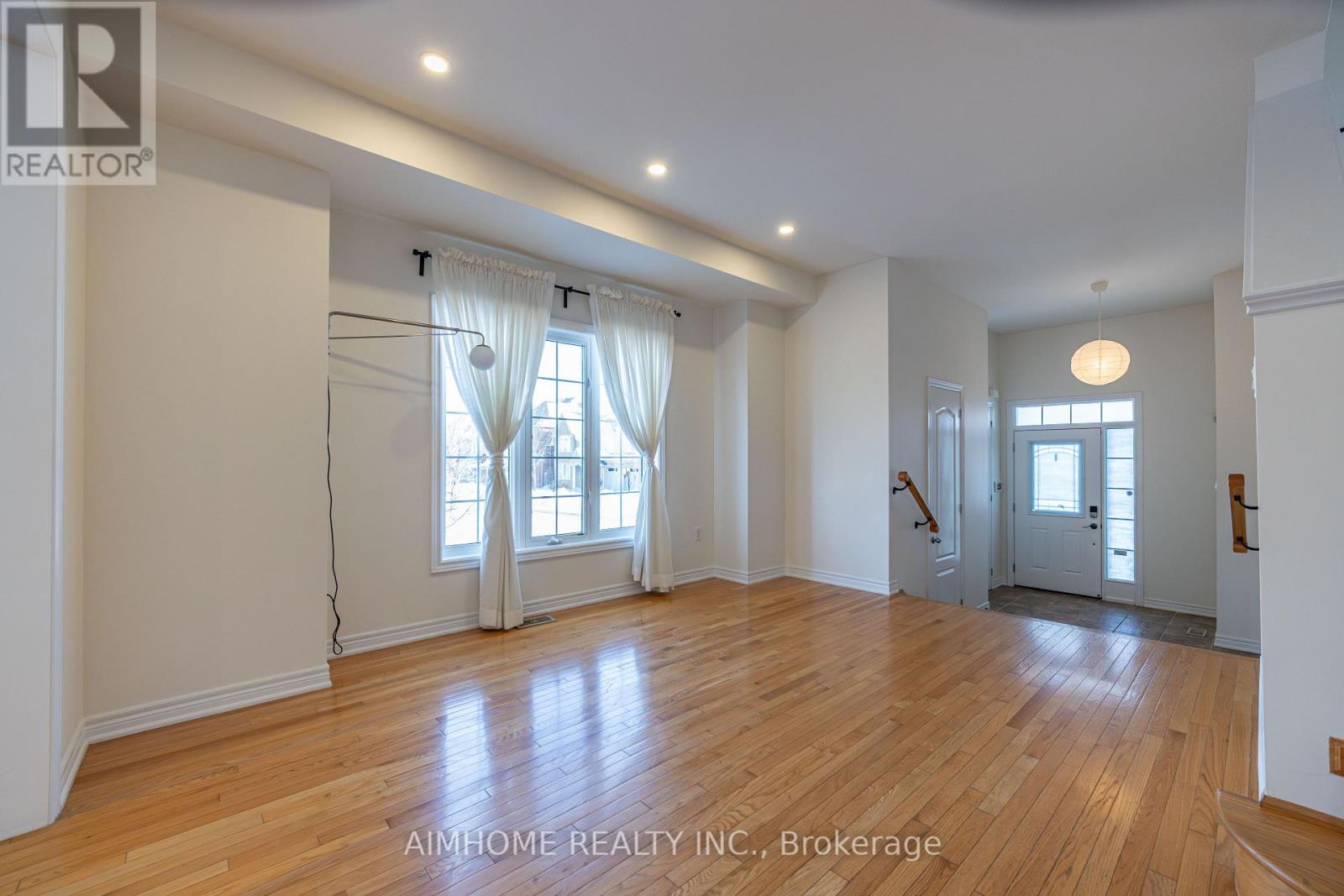 12 Limelight Street, Richmond Hill, Ontario  L4E 0P9 - Photo 6 - N12716984