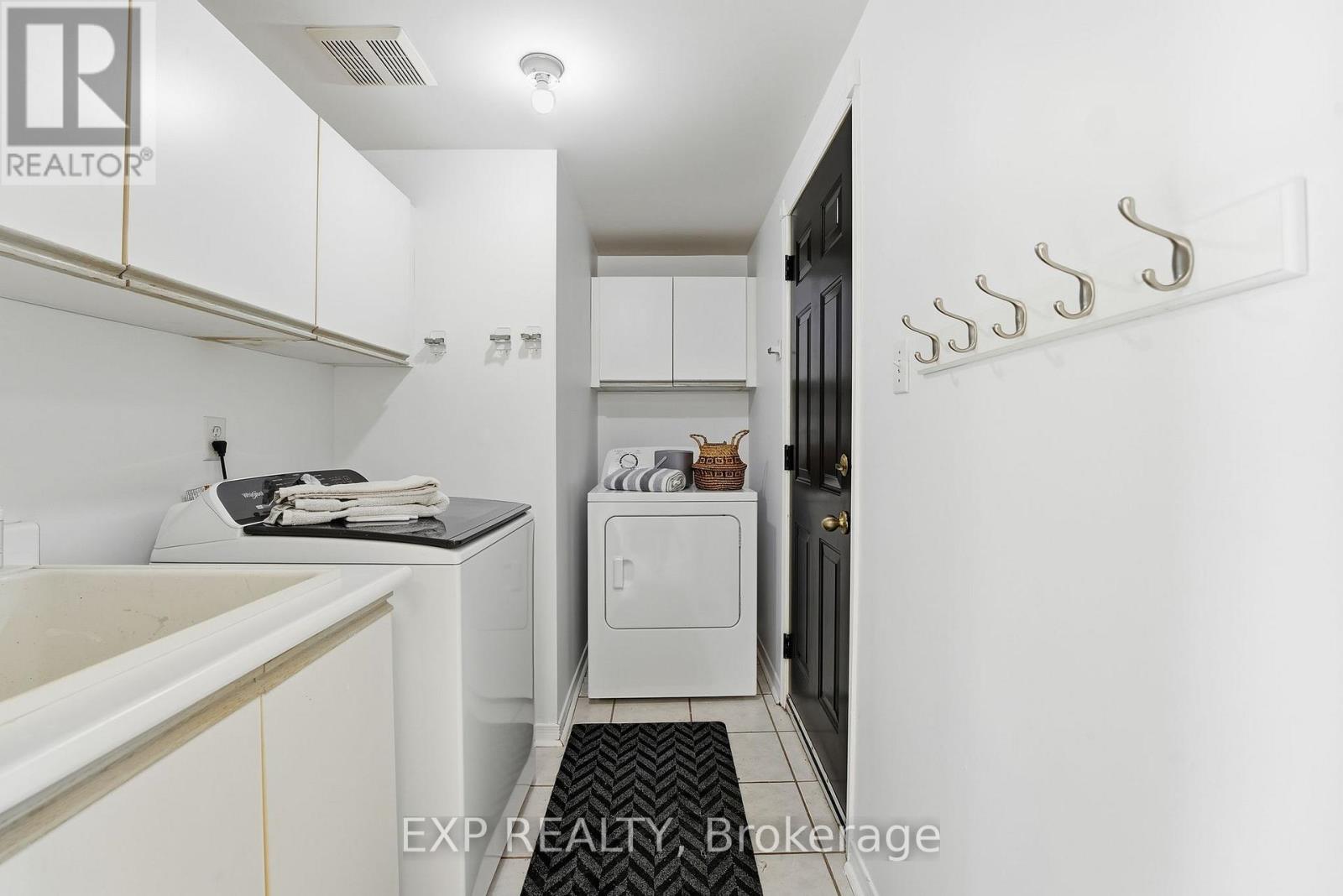 70 Brecken Drive, Georgina, Ontario  L4P 4A7 - Photo 22 - N12716990