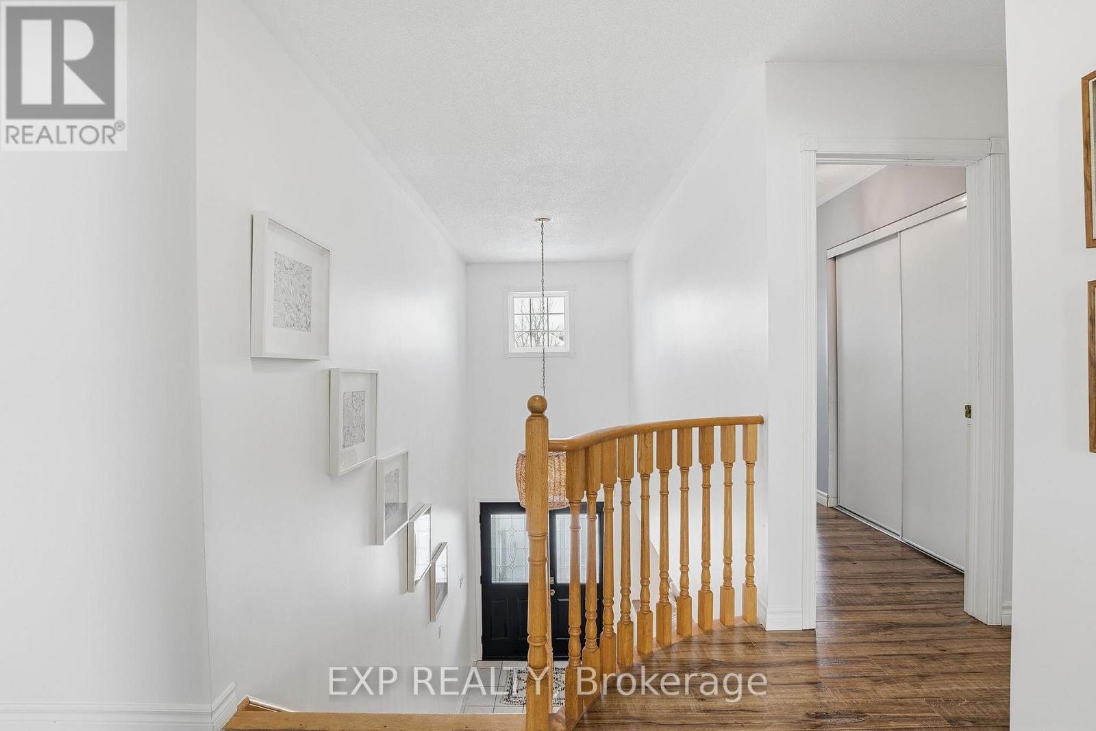 70 Brecken Drive, Georgina, Ontario  L4P 4A7 - Photo 24 - N12716990