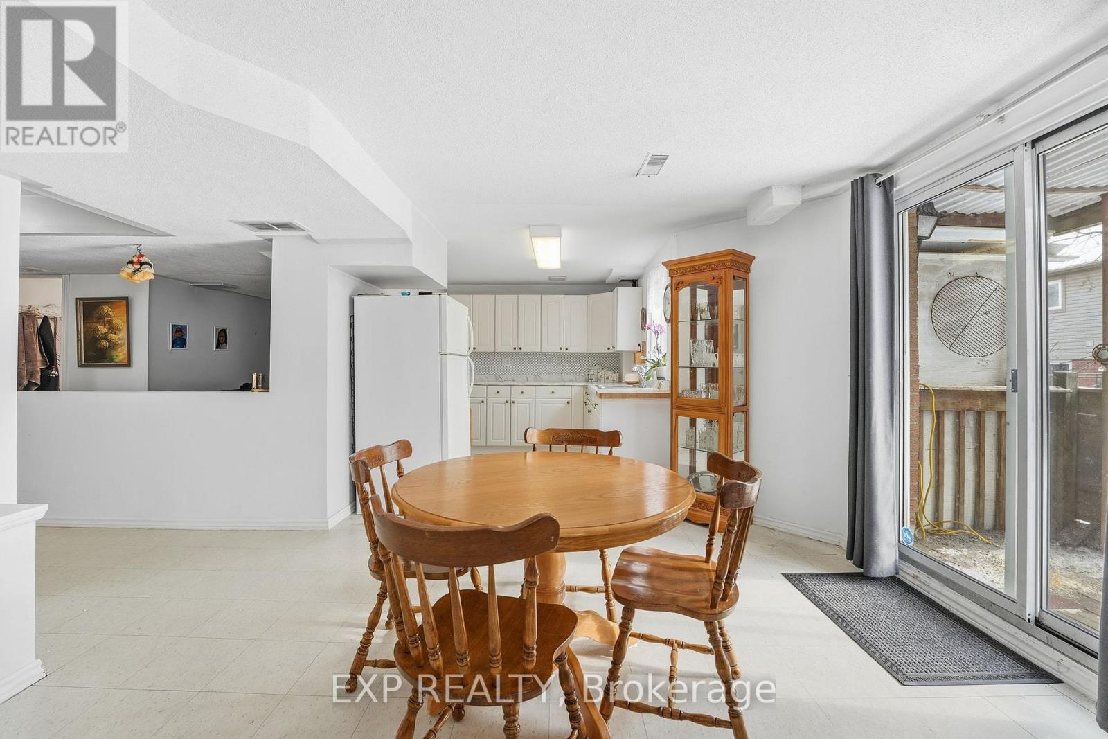 70 Brecken Drive, Georgina, Ontario  L4P 4A7 - Photo 41 - N12716990