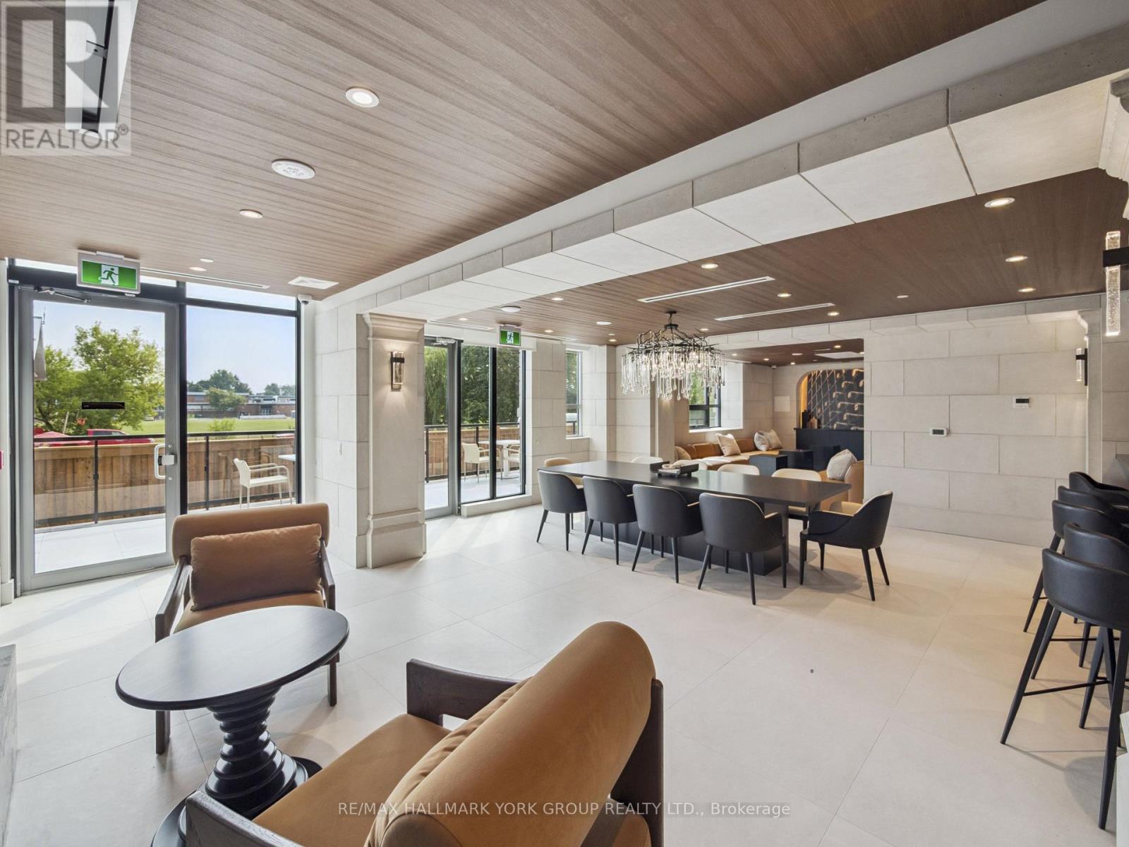 104 - 2075 King Road, King, Ontario  L7B 0R6 - Photo 40 - N12716994