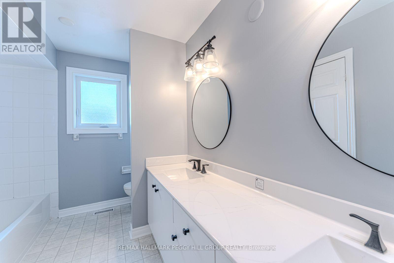 63 Wismer Avenue, Barrie, Ontario  L4N 9T9 - Photo 15 - S12716736