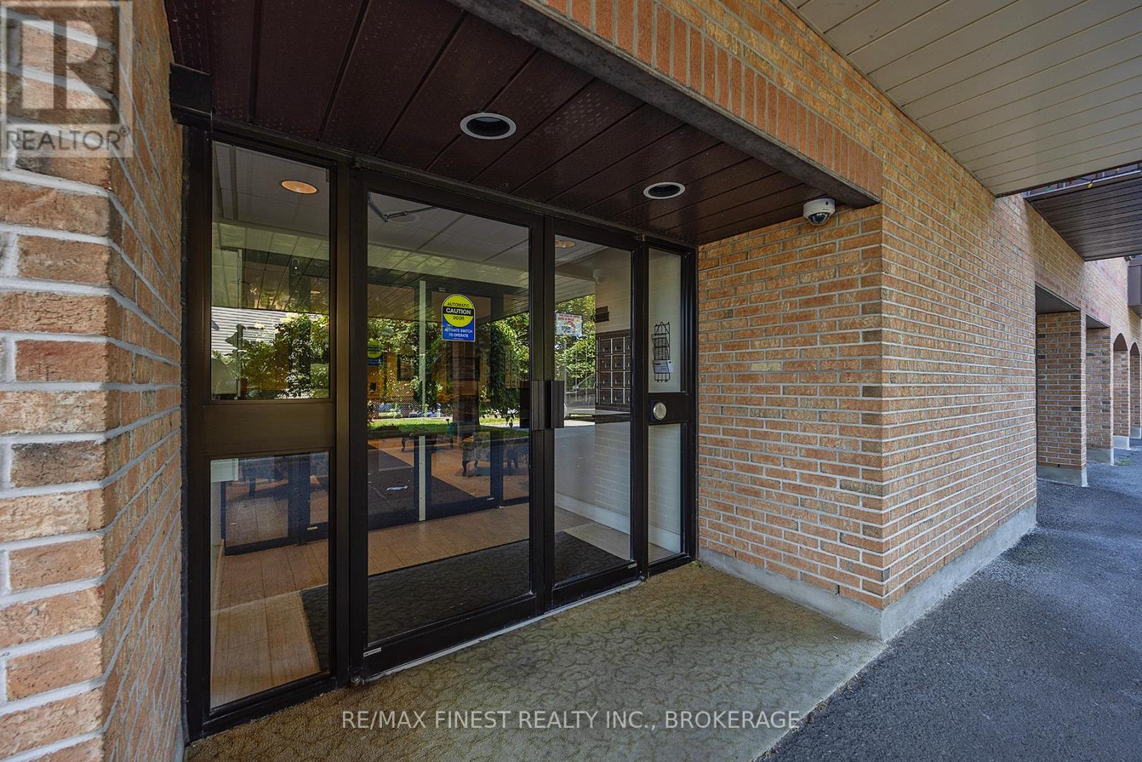 405 - 649 Davis Drive, Kingston, Ontario  K7M 8J3 - Photo 4 - X12716798