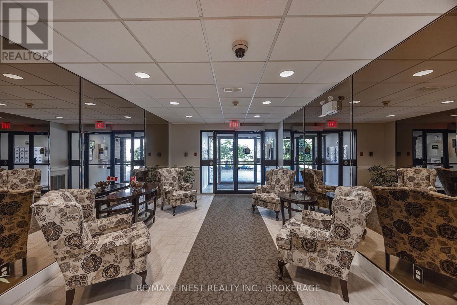 405 - 649 Davis Drive, Kingston, Ontario  K7M 8J3 - Photo 5 - X12716798