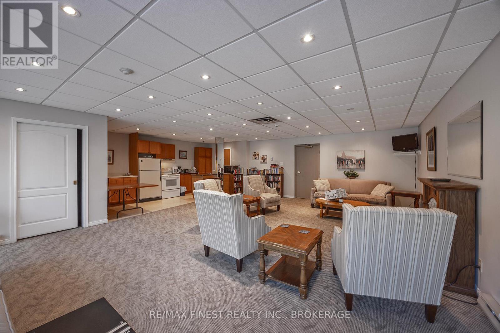 405 - 649 Davis Drive, Kingston, Ontario  K7M 8J3 - Photo 9 - X12716798