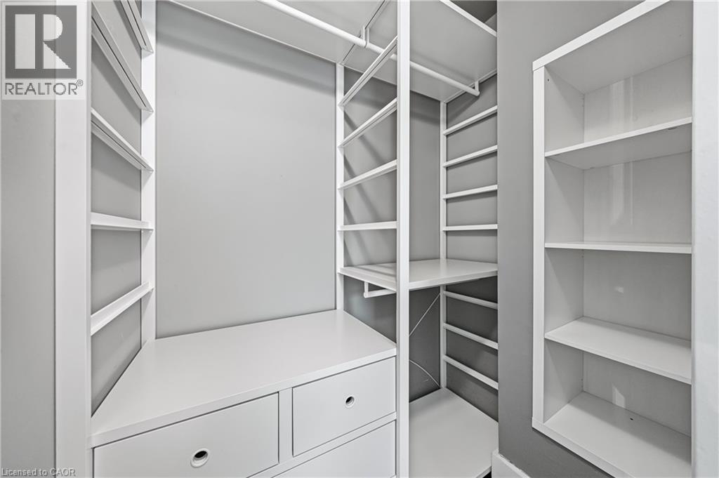 11 Heins Avenue, Kitchener, Ontario  N2G 1Z7 - Photo 27 - 40800005