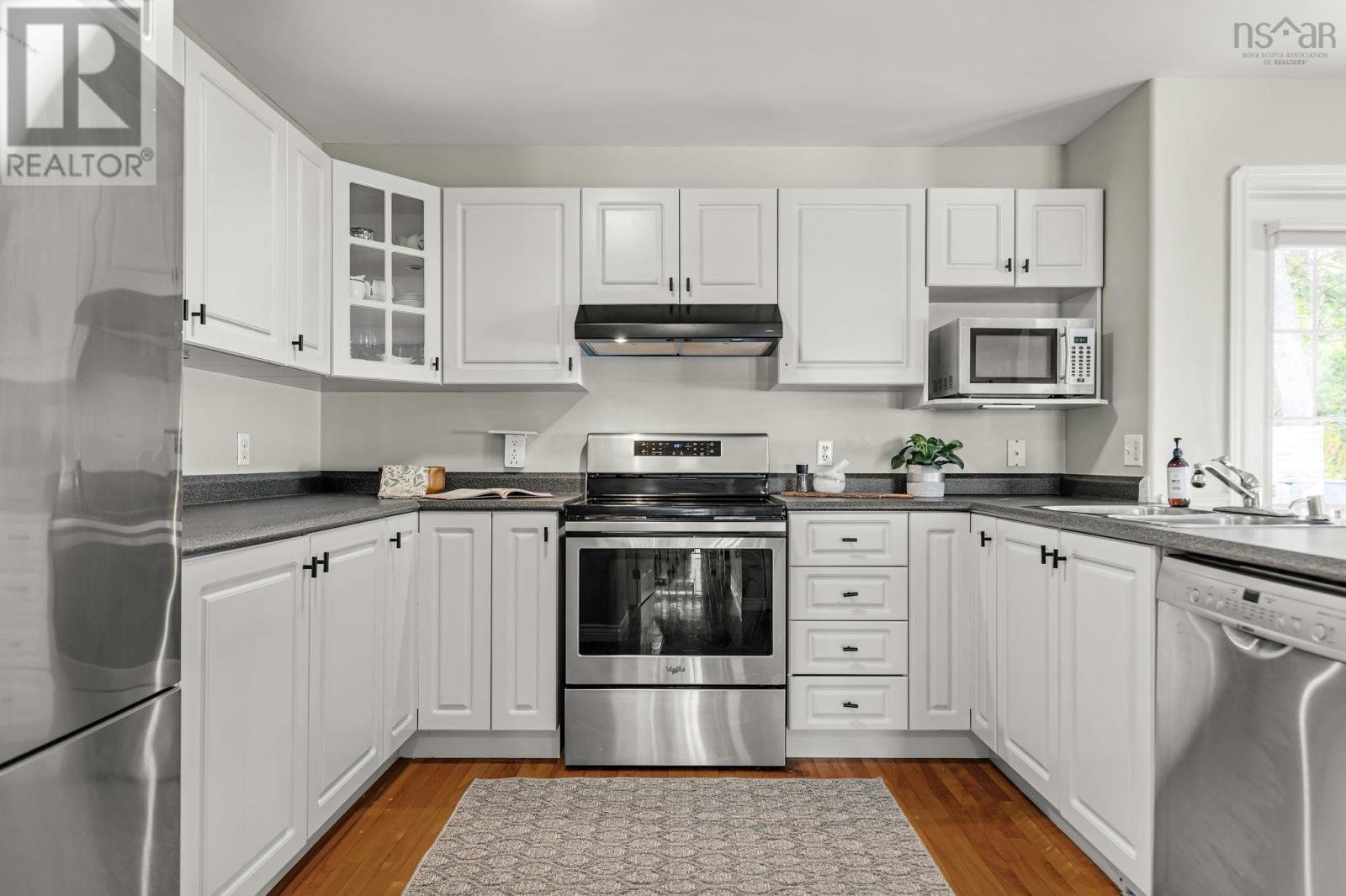 15 Peverill Court, Bedford, Nova Scotia  B4A 4G4 - Photo 29 - 202601225