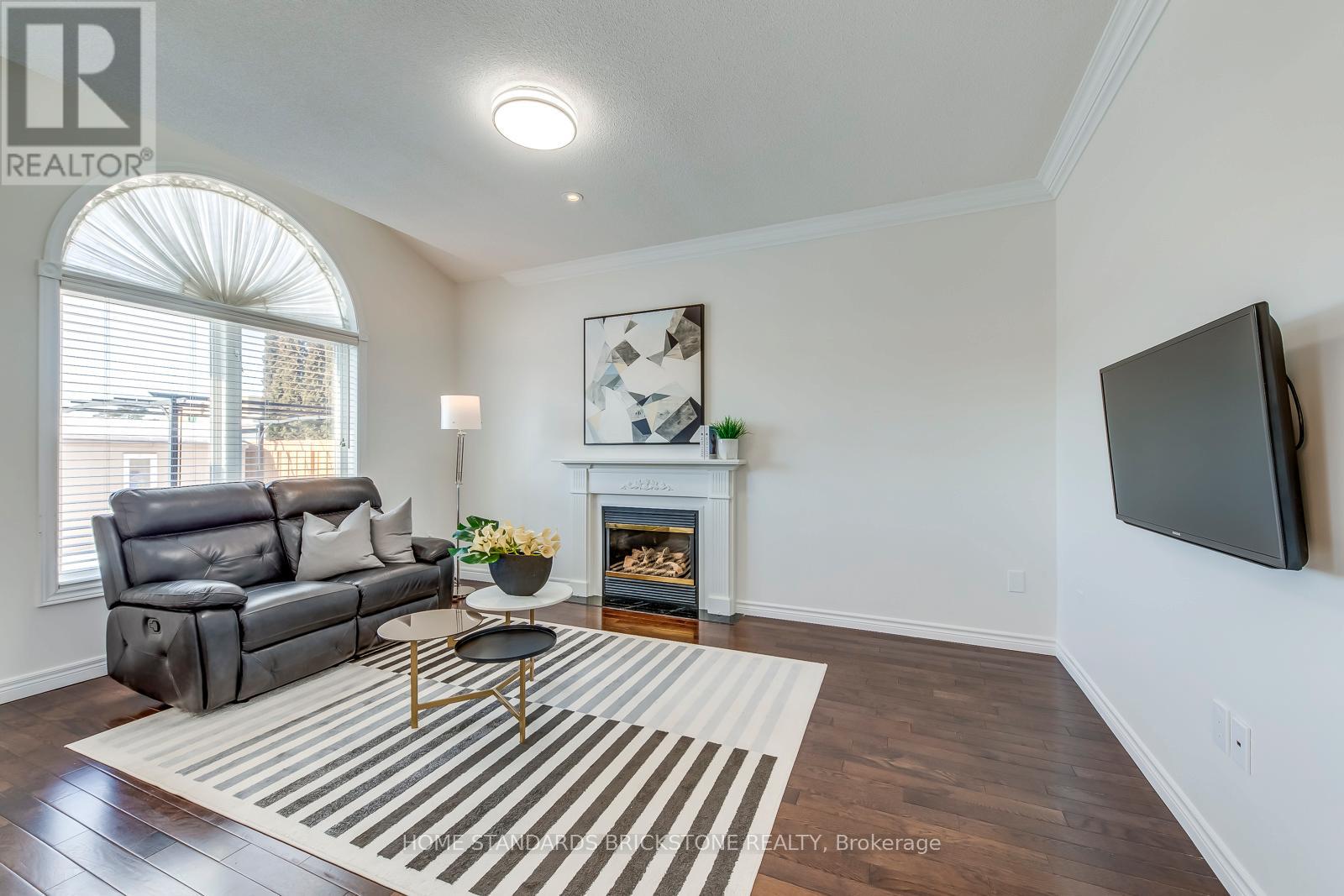 2120 Dalecroft Crescent, Burlington, Ontario  L7M 4B3 - Photo 10 - W12716742