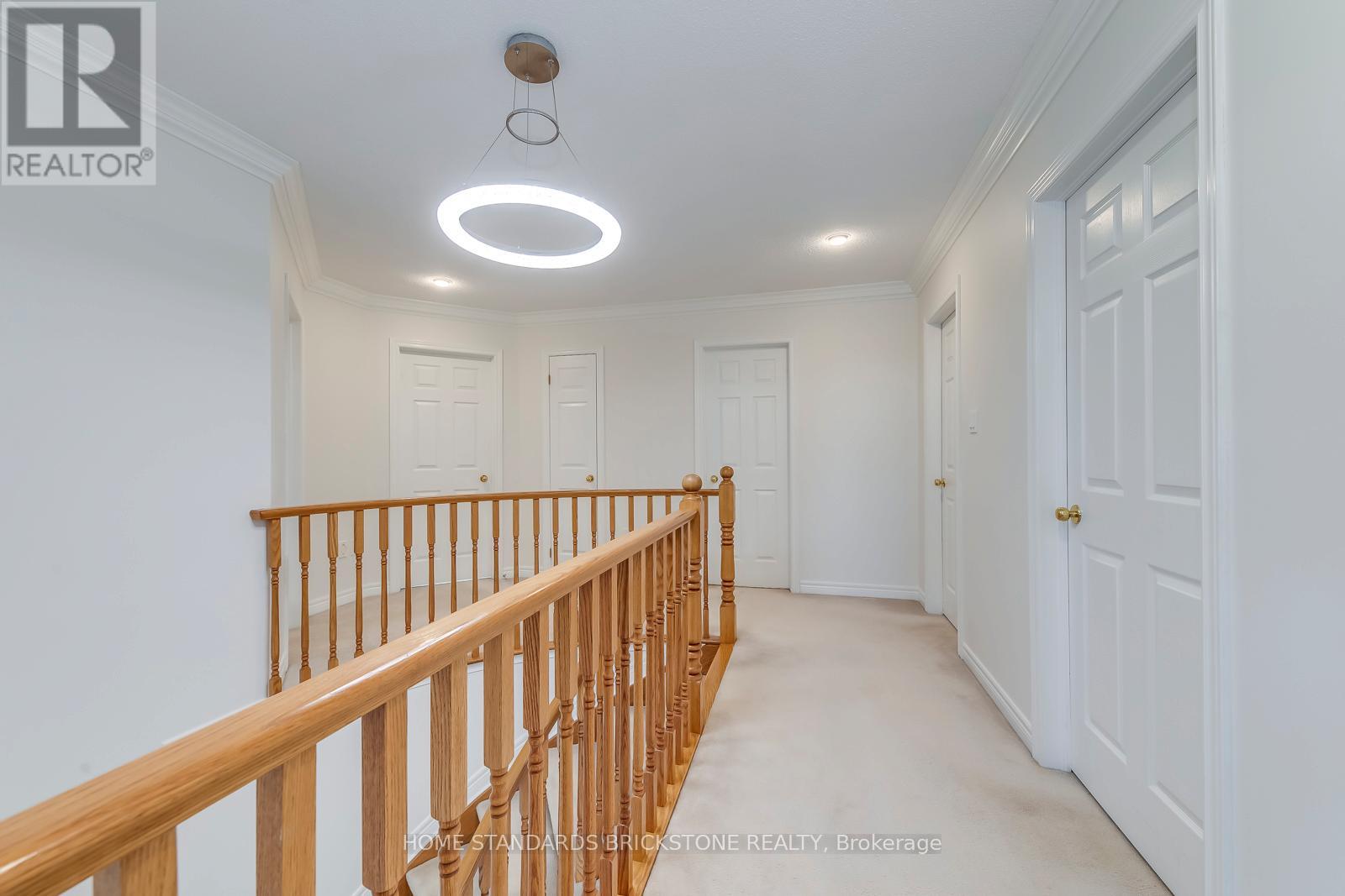 2120 Dalecroft Crescent, Burlington, Ontario  L7M 4B3 - Photo 24 - W12716742