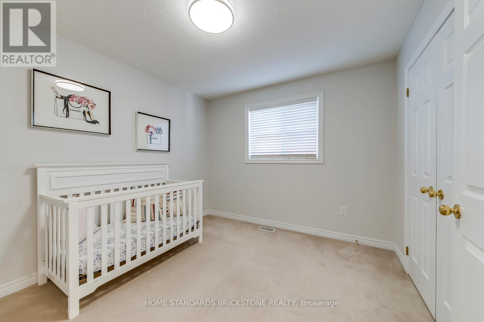 2120 Dalecroft Crescent, Burlington, Ontario  L7M 4B3 - Photo 34 - W12716742